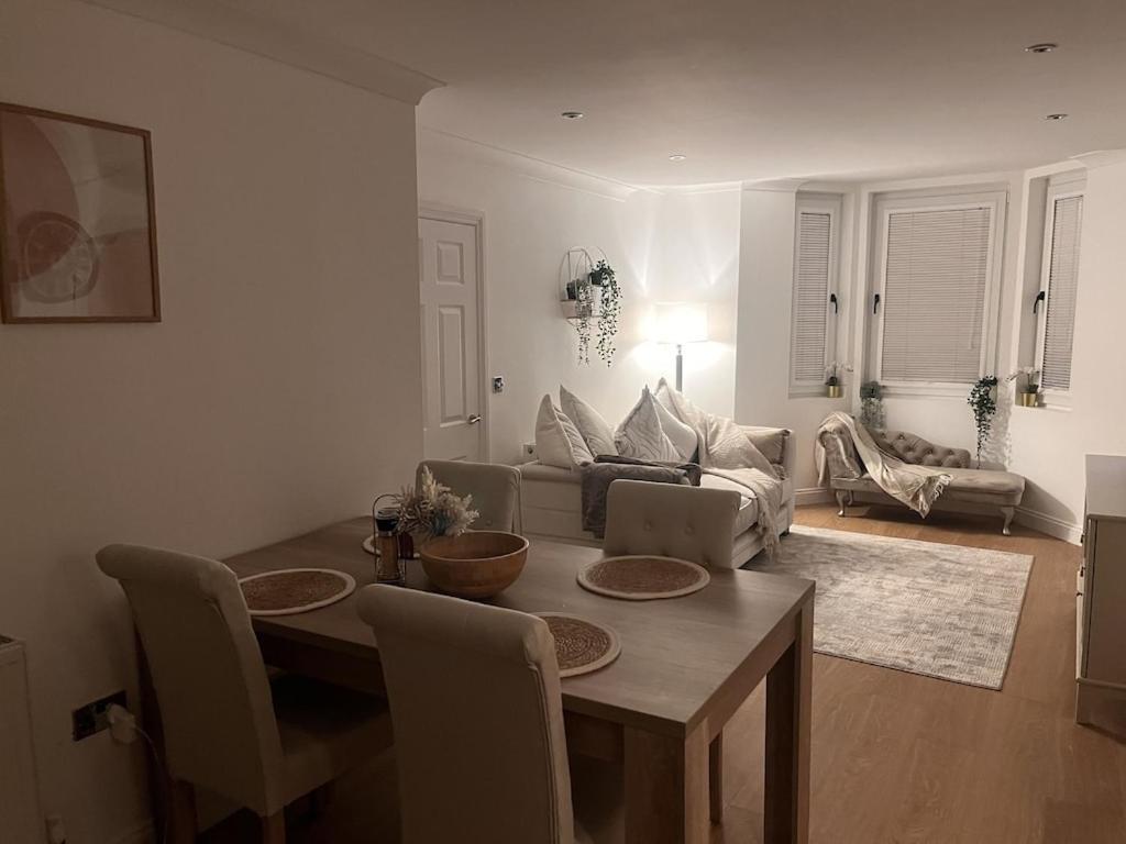 Gorgeous 2 Floor 3 Bed Apartment St Leonards-on-Sea Exterior foto